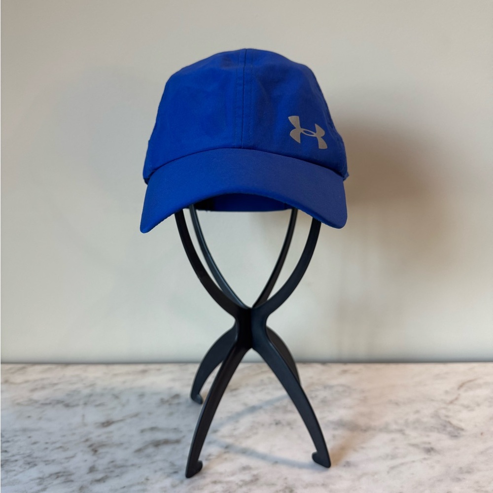 EUC Under Armour fly by cap in deep royal blue